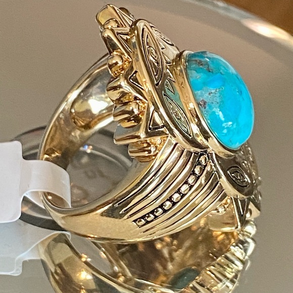 Yellow Gold with Turquoise Ring! 8 - Picture 8 of 9